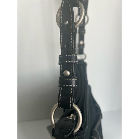 Fossil Women's Canvas and Leather Black Lots of Pockets Shoulder Bag - Picture 4 of 13